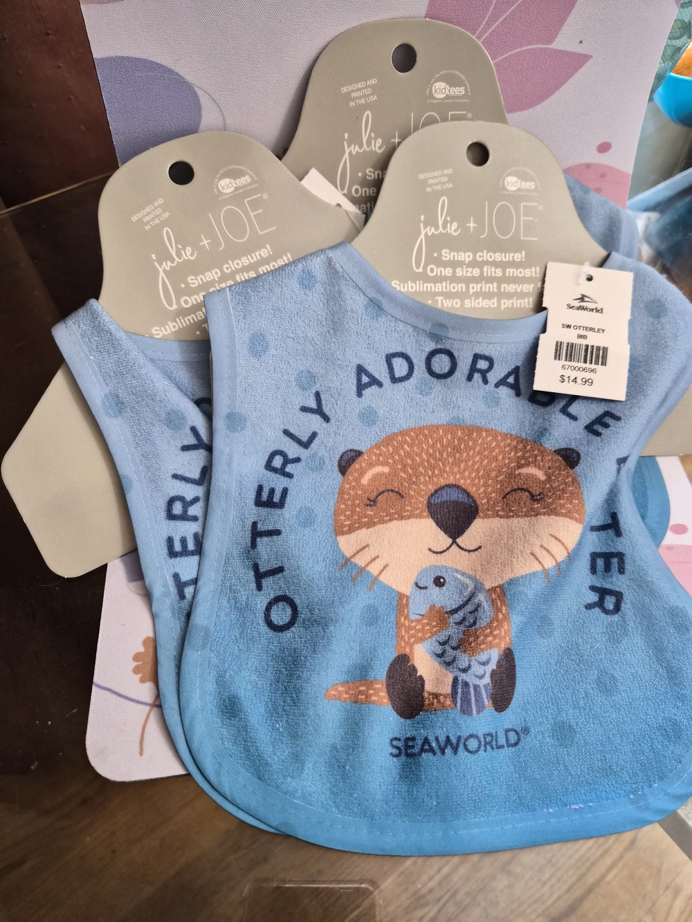 3X15 SeaWorld Blue "Otterly Adorable" Kids Bib by Julie + Joe